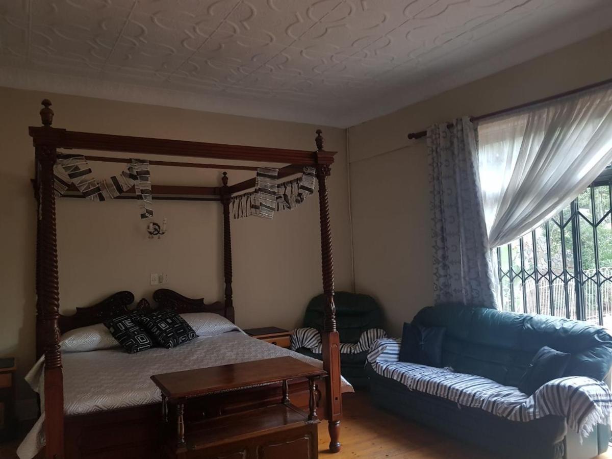 Upper Houghton Guesthouse 요하네스버그 외부 사진